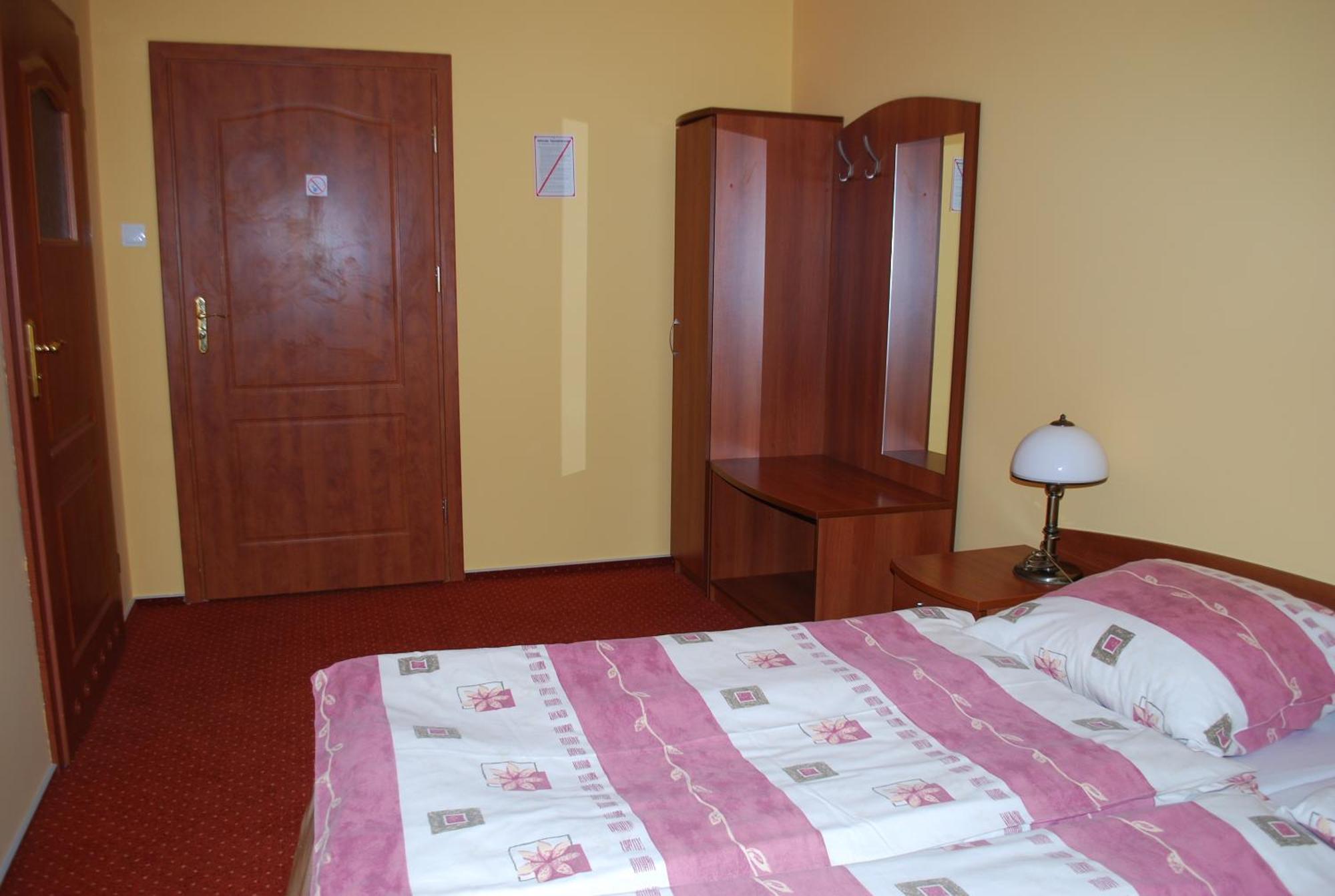 Hotel Anka Słubice Exteriör bild